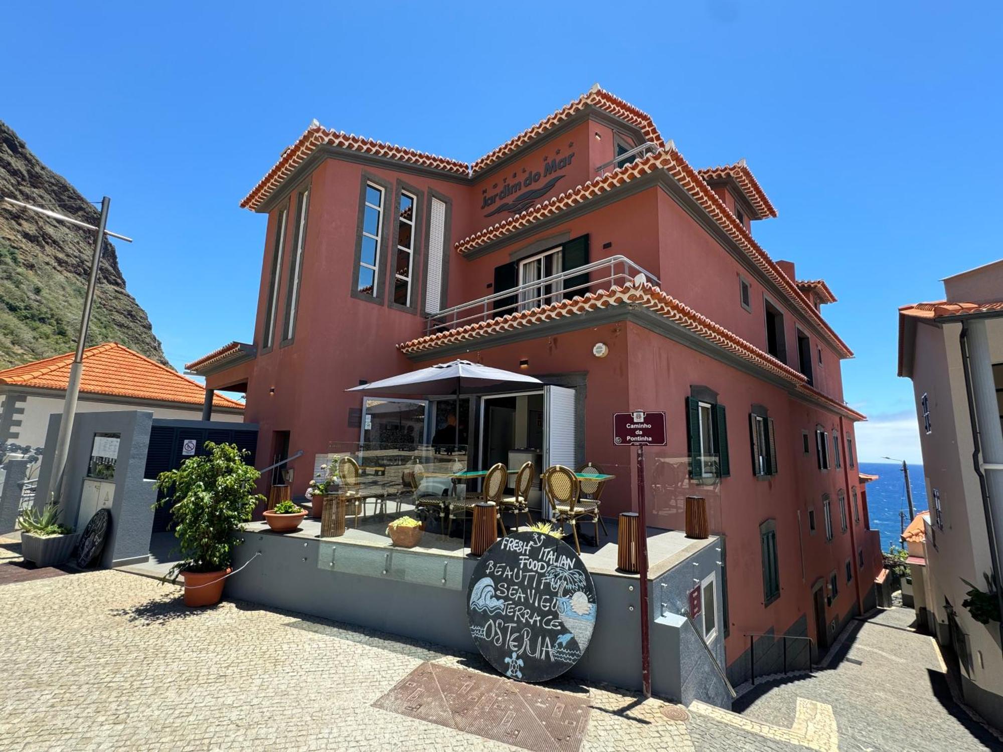 Boutique Hotel Jardim Do Mar Exterior photo