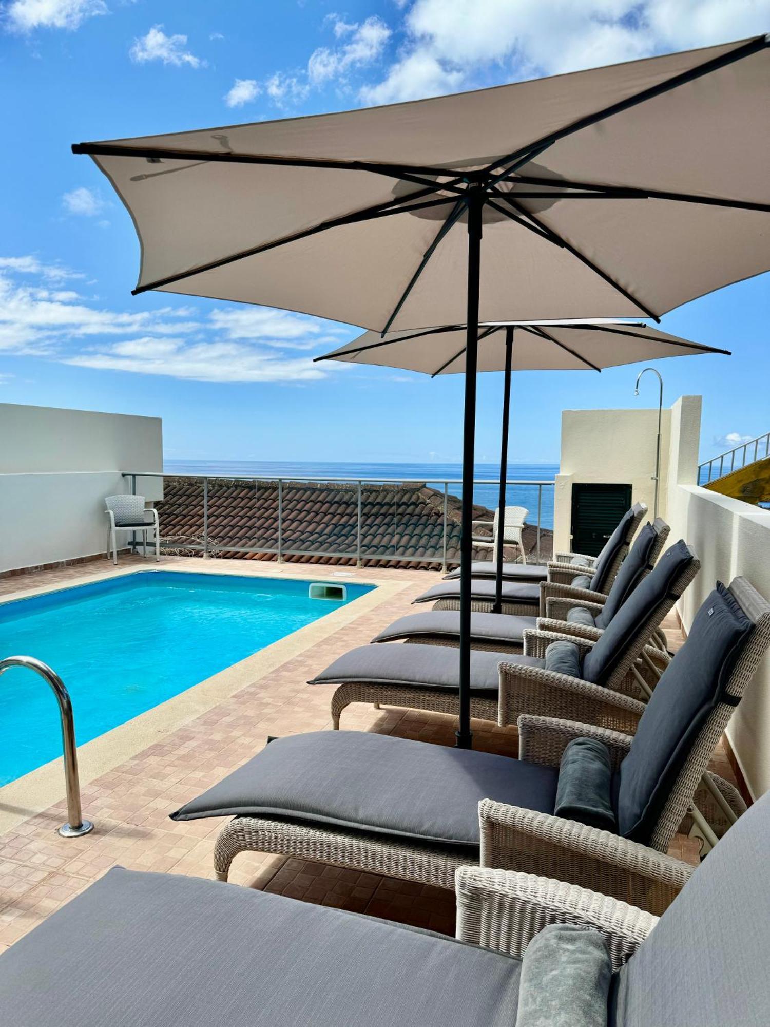 Boutique Hotel Jardim Do Mar Exterior photo